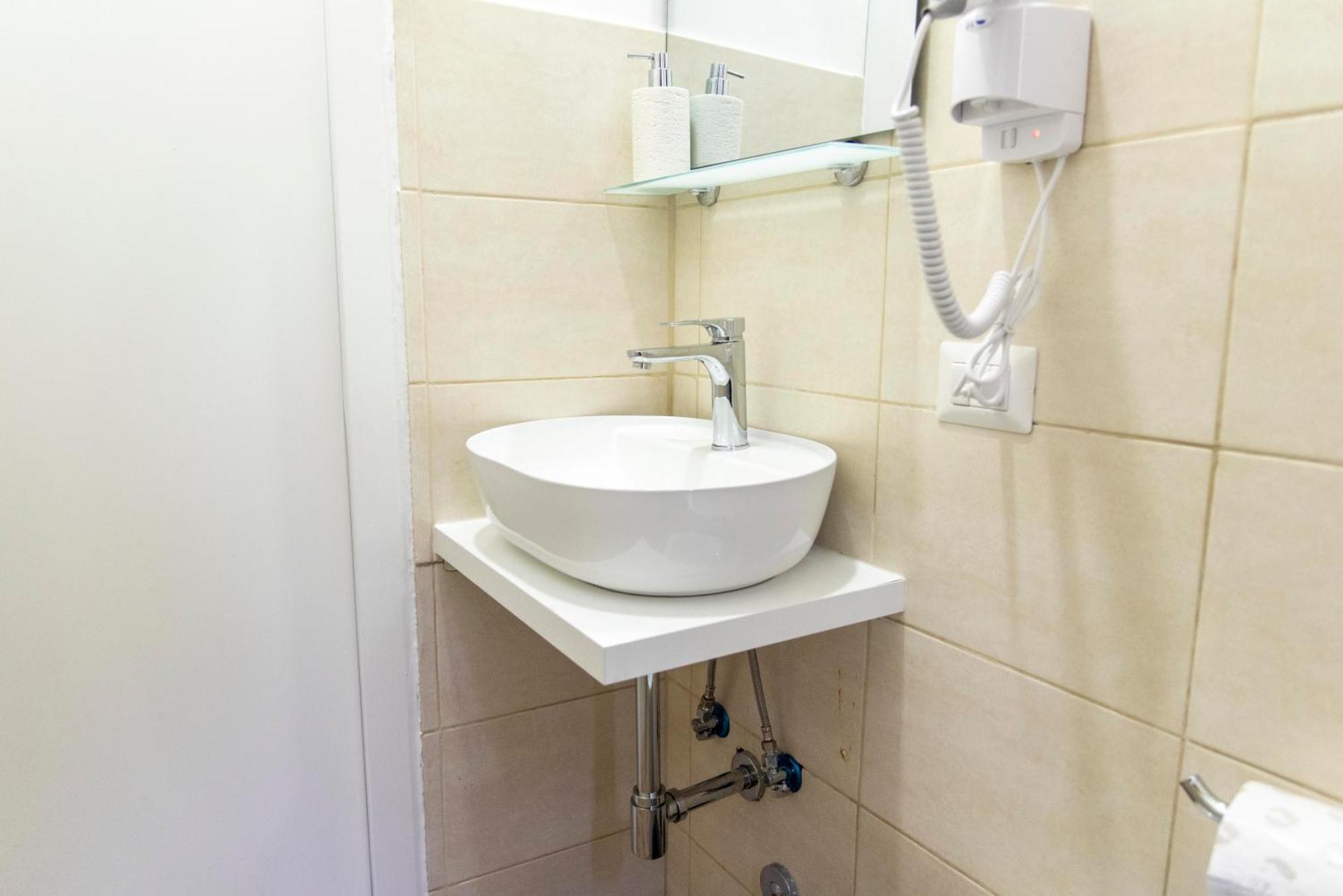 Susy'S Guest House - Room Spagna Rom Exterior foto